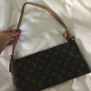 Louis Vuitton purse new